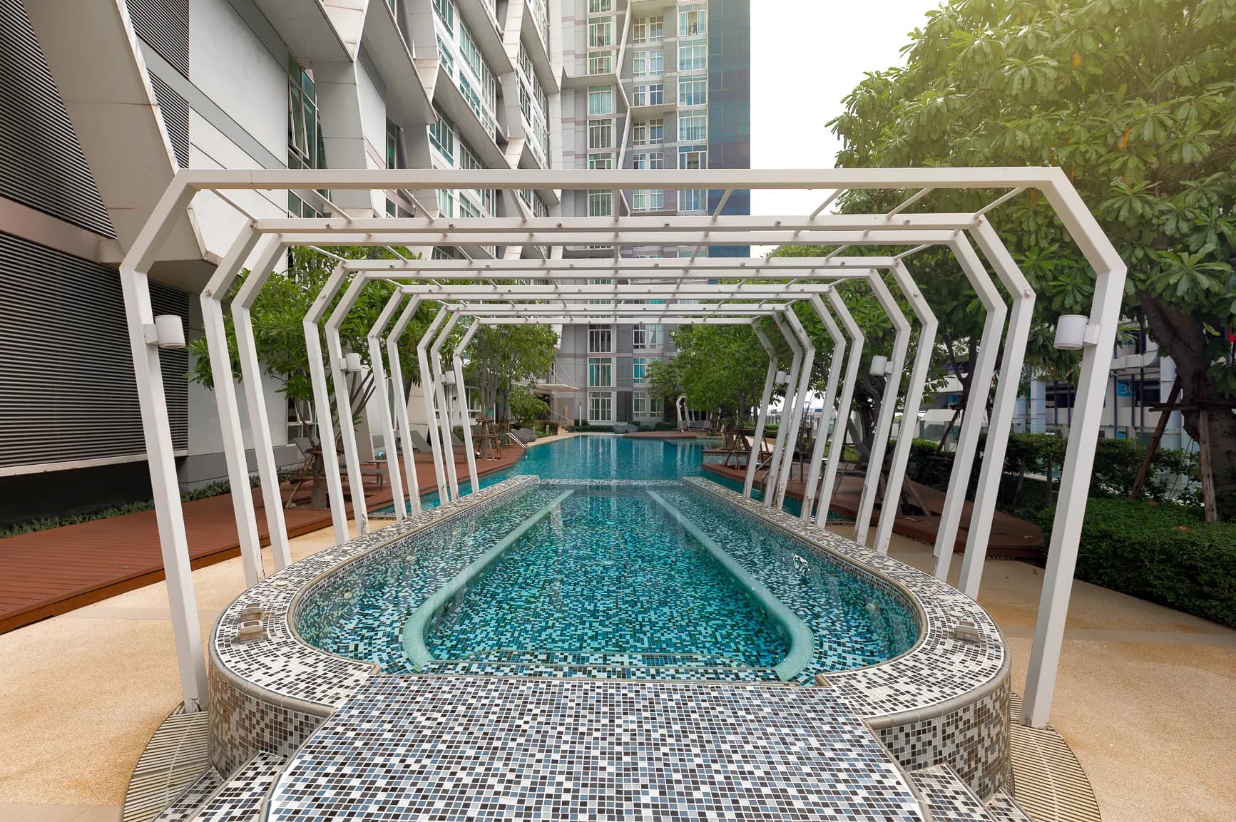 Outdoor swimming pool at Ideo Verve Sukhumvit