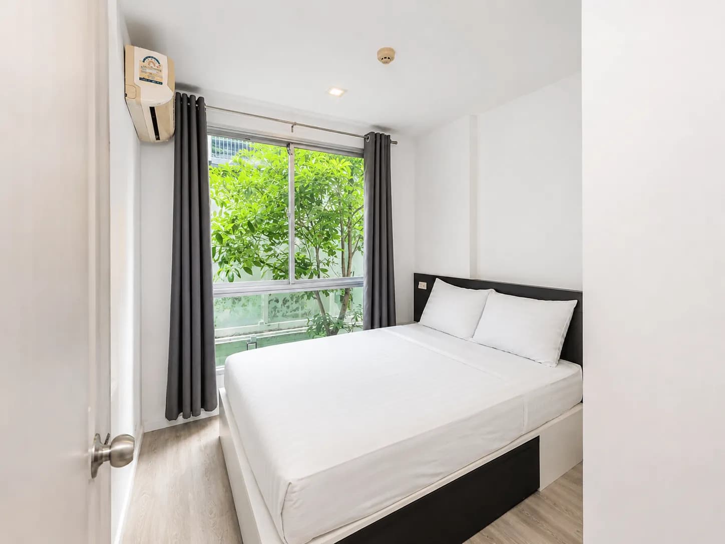 Bedroom in the Metro Luxe Rama 4 unit