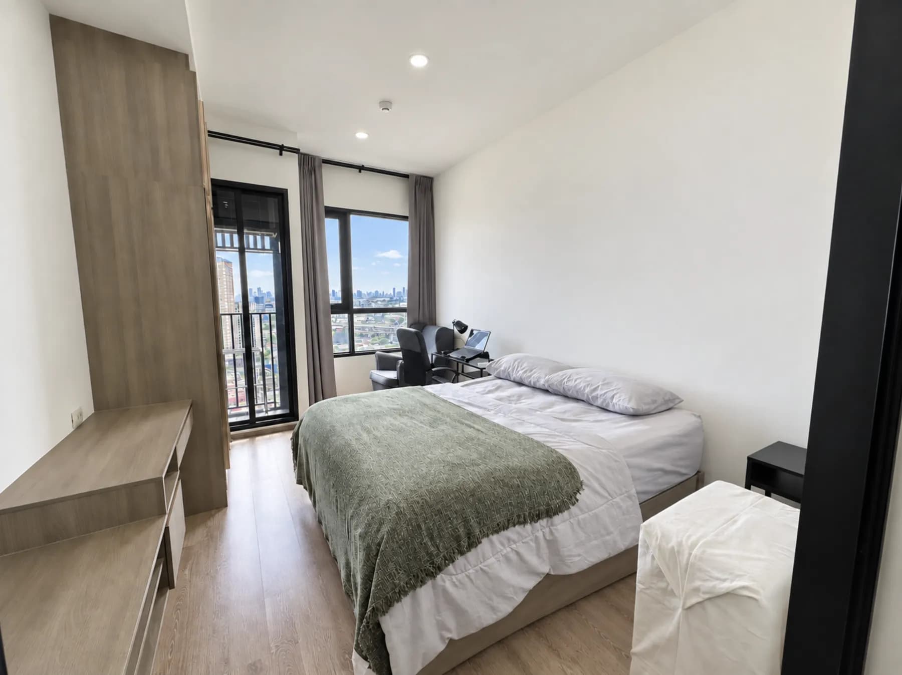 Main bedroom view