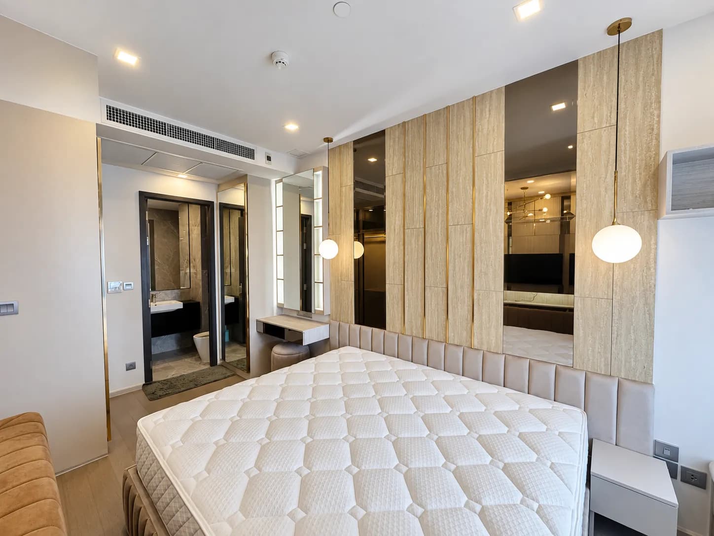 Master bedroom ensuite
